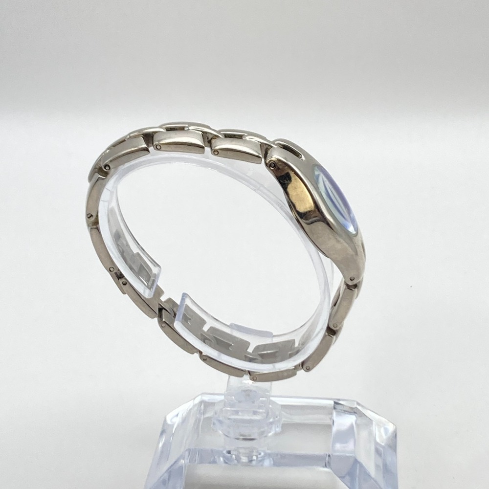 Armitron Now Women's Watch Silver Tone Blue Yellow Dial 22mm New Battery 6.25" - Picture 8 of 16